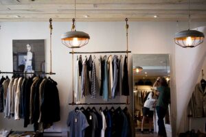 Read more about the article Buy Best Designer Dress On Best Affordable Price
